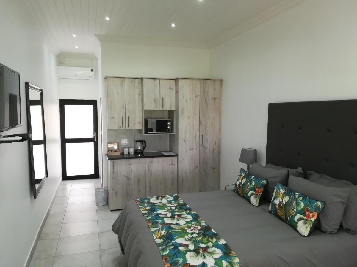 The Gamtoos Ferry Hotel Jeffreys Bay Exterior foto